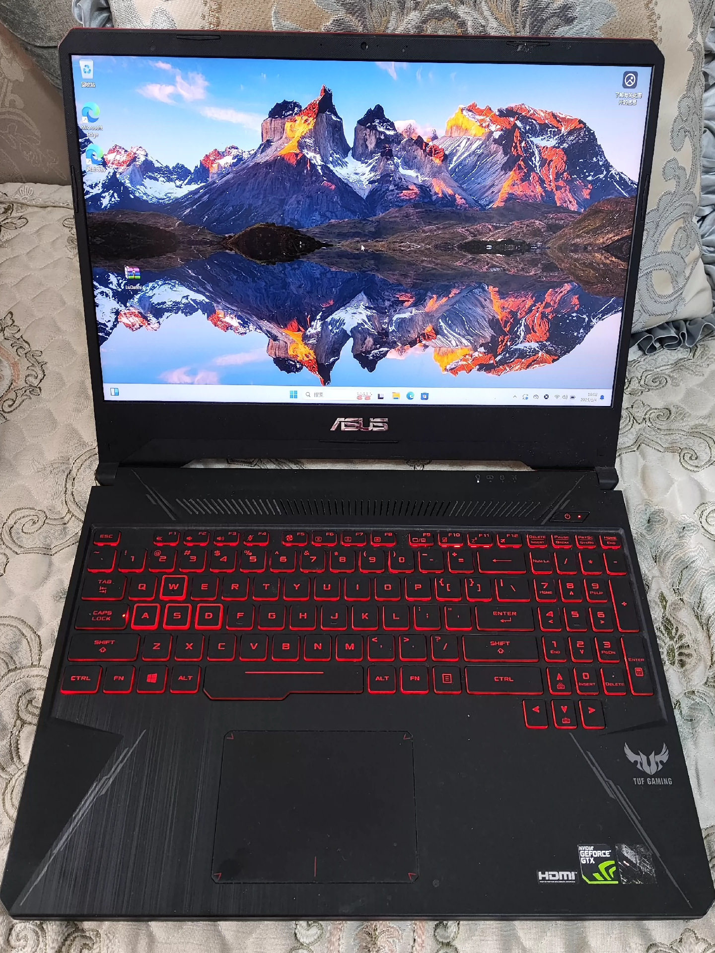 Ноутбук ASUS Flying Fortress FX86F с независимым дисплеем i5-8300H/16G/512G/GTX1050Ti 4G Изображение 1