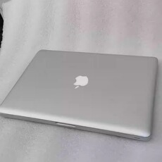 Подержанные ноутбуки 苹果笔记本电脑 macbookpro 15寸 i7独显