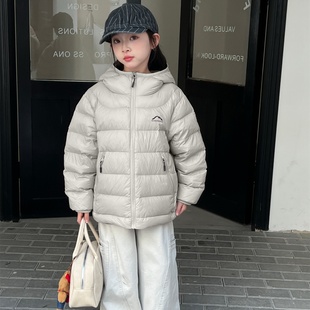 2025冬季新款儿童轻薄款羽绒服男女童中大童90白鸭绒保暖外套短款