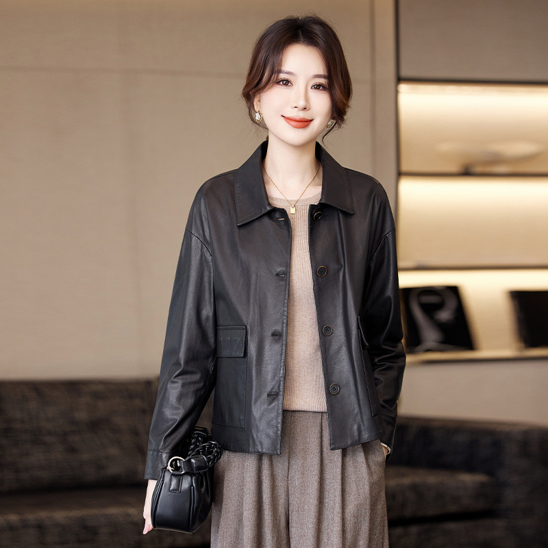 女装新款海宁皮衣英伦风真皮羊皮缩纹时尚简约百搭欧美风长袖夹克