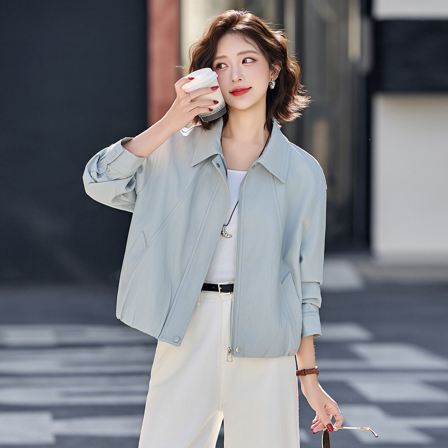 韩系女士皮夹克2026春季新款女装时尚短款小个子百搭水洗皮夹克,女装/女士精品,常规大码外套,淘宝优惠券,粉丝福利购,淘宝优惠卷