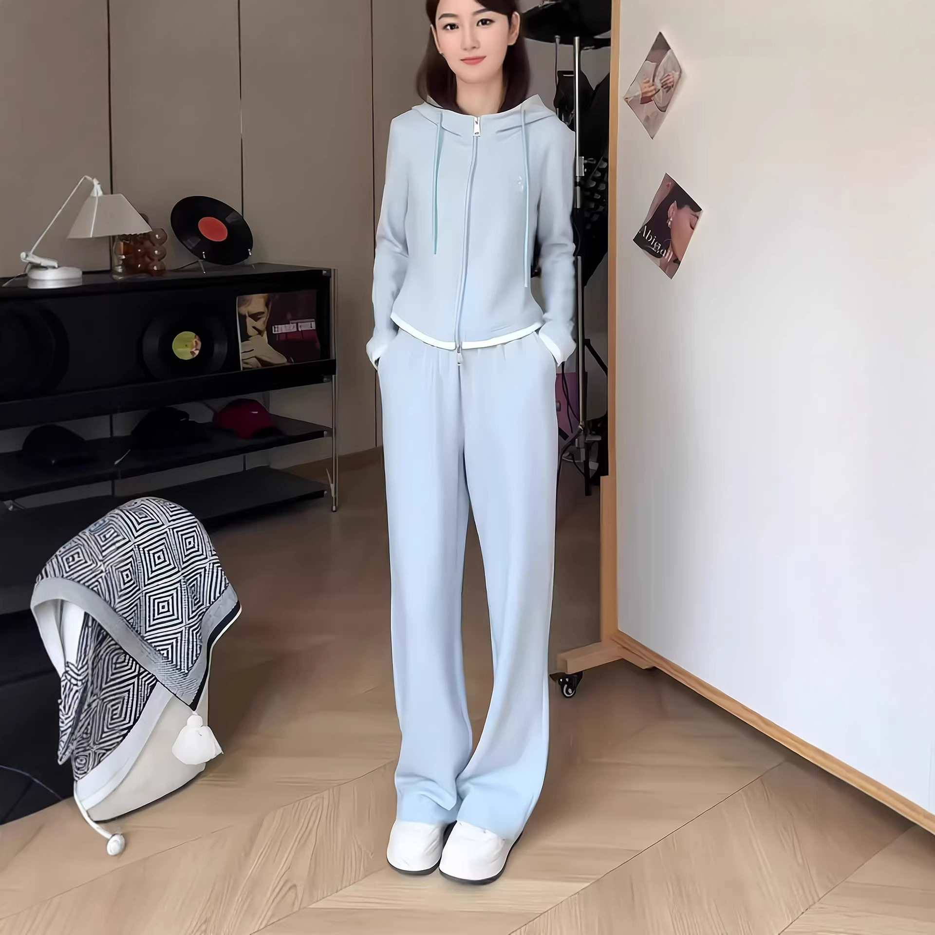 韩版休闲运动套装女2026新款春时尚高级洋气显瘦卫衣阔腿裤两件套