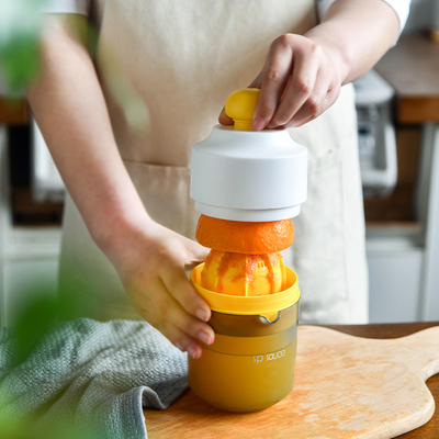 日式手动榨汁机小型便携式