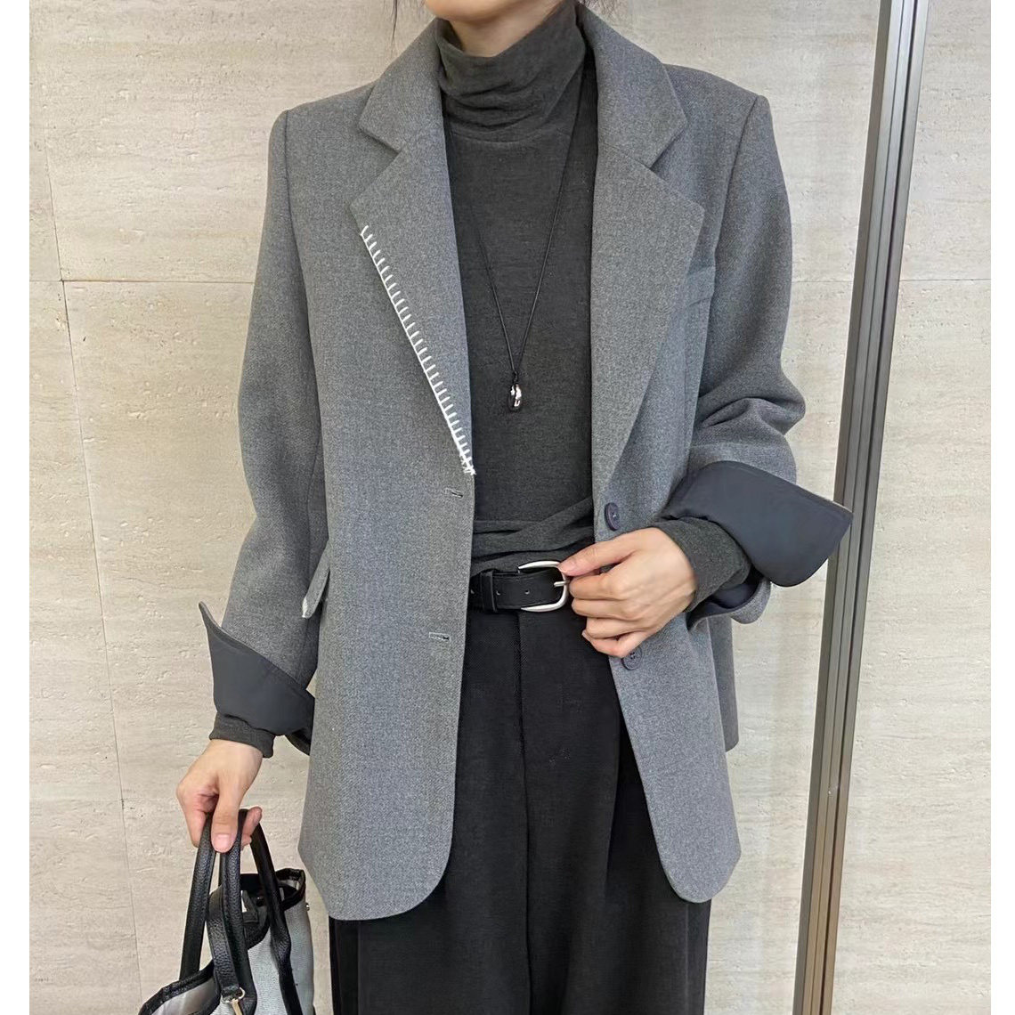 梵客FANKE撞色秋冬毛呢卷袖西装外套女设计感简约呢子中长款修身