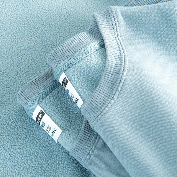 Товары от AKiKo秋子男装