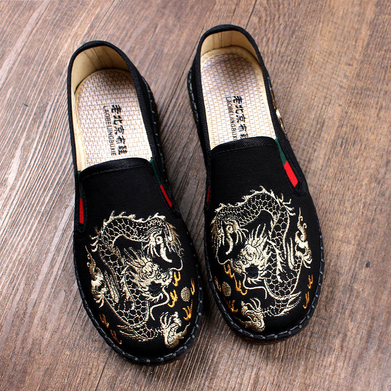 新款高档老北京布鞋男一脚蹬夏季透气软底耐磨防滑牛筋底刺绣工作