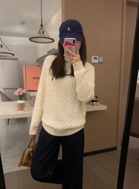 VASSE极简好搭 显瘦圆领刺绣红色绞花麻花毛衣学院风减龄套头上衣