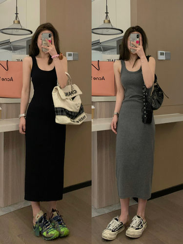 实穿卦百搭显瘦吊带长款连衣裙