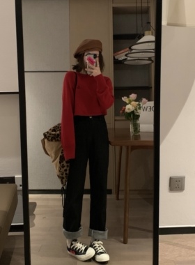 Veee 你懂我的可可爱爱 土星刺绣短款小个子显白红色套头棉线毛衣