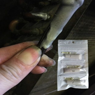 空调铜管焊接胶水冰箱压缩机冷凝器盘管水箱裂缝沙眼漏氟补漏胶铝