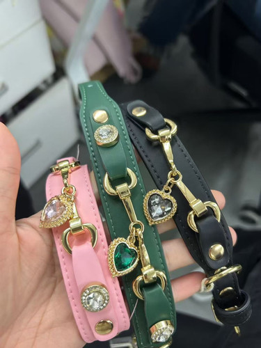 arkika爱心吊坠狗牵引绳舒适质感溜小型犬链子脖圈皮质高颜值胸背