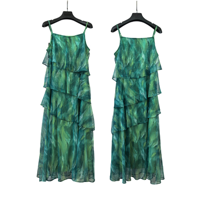 新时尚显瘦轻奢中长款吊带连衣裙