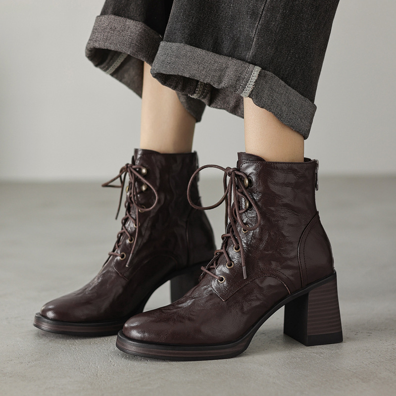 静音底舒适通勤头层羊皮马丁靴2025粗高跟圆头真皮系带短靴大小码