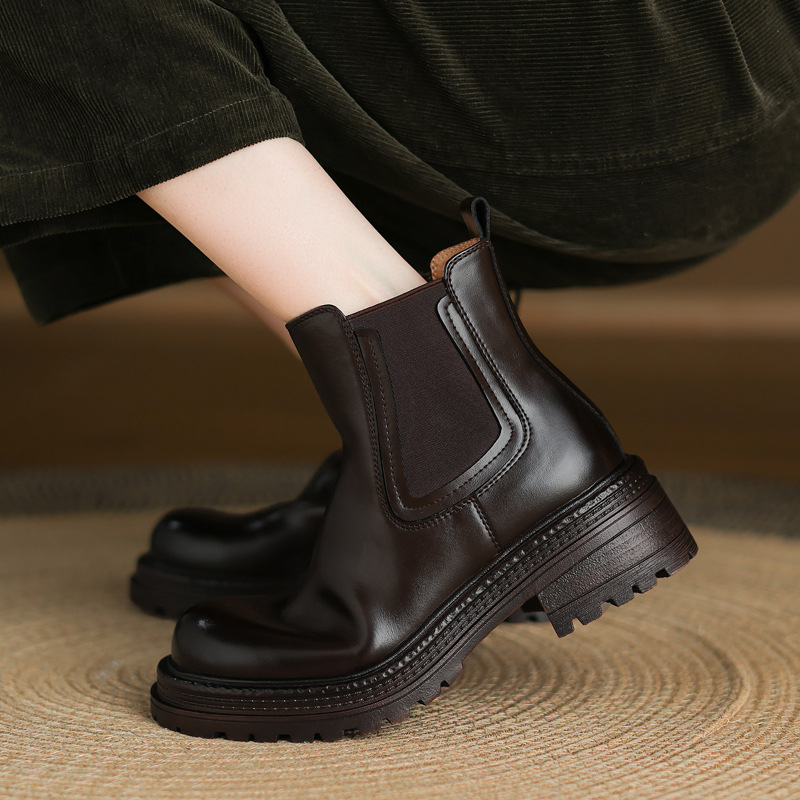 显高百搭牛皮厚底切尔西踝靴2025秋冬粗中跟圆头真皮套筒小短靴女