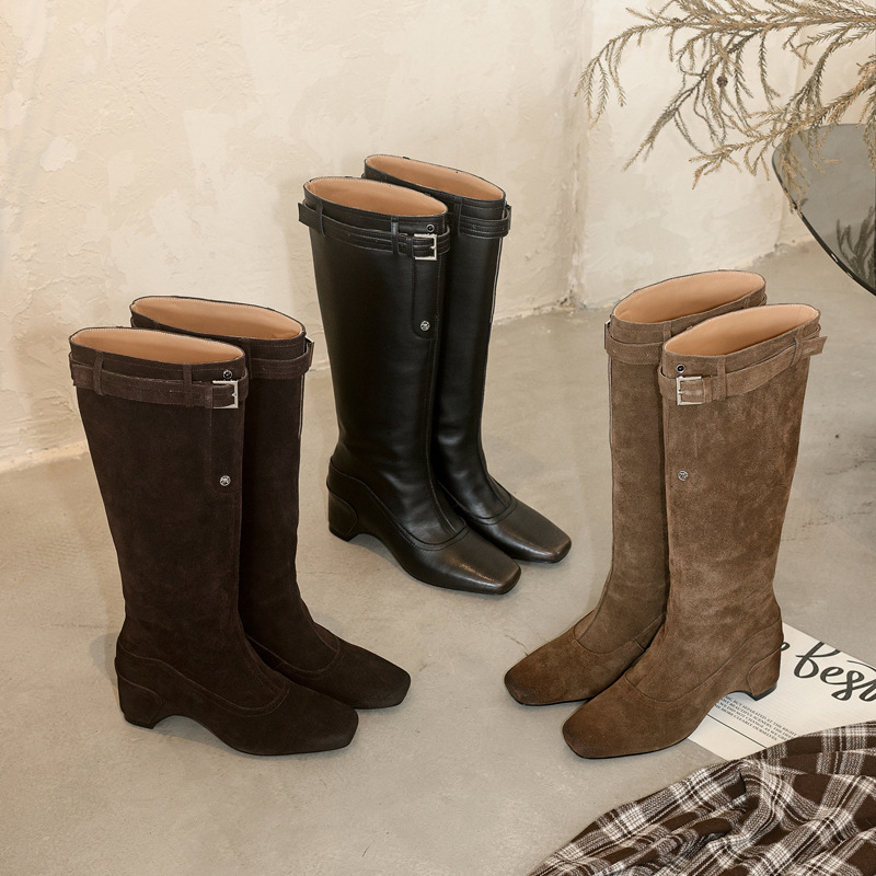 法式中古风内增高牛反绒面骑士靴2025方头皮带扣高跟真皮高筒长靴