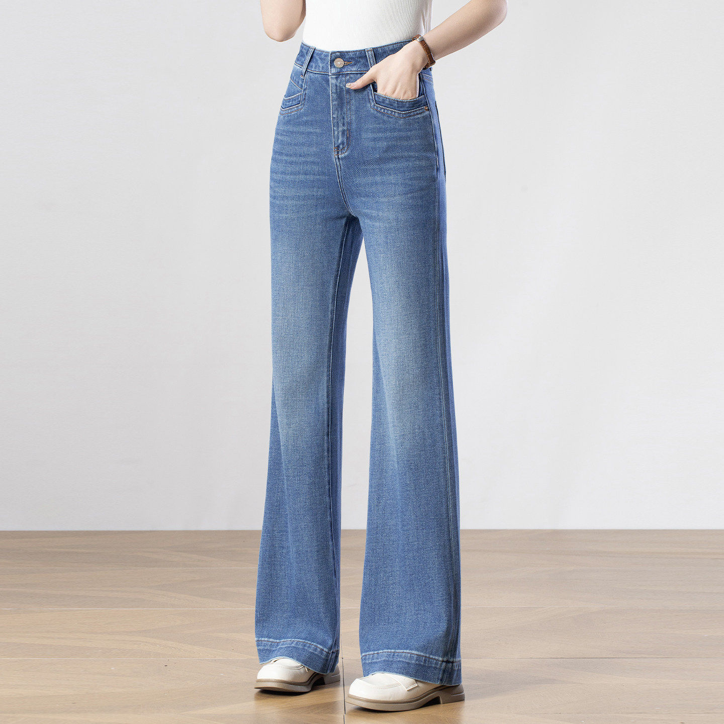 微弹不贴腿微喇牛仔裤女2026春季新款高腰显瘦筒喇裤休闲拖地长裤,女装/女士精品,牛仔裤,淘宝优惠券,粉丝福利购,淘宝优惠卷