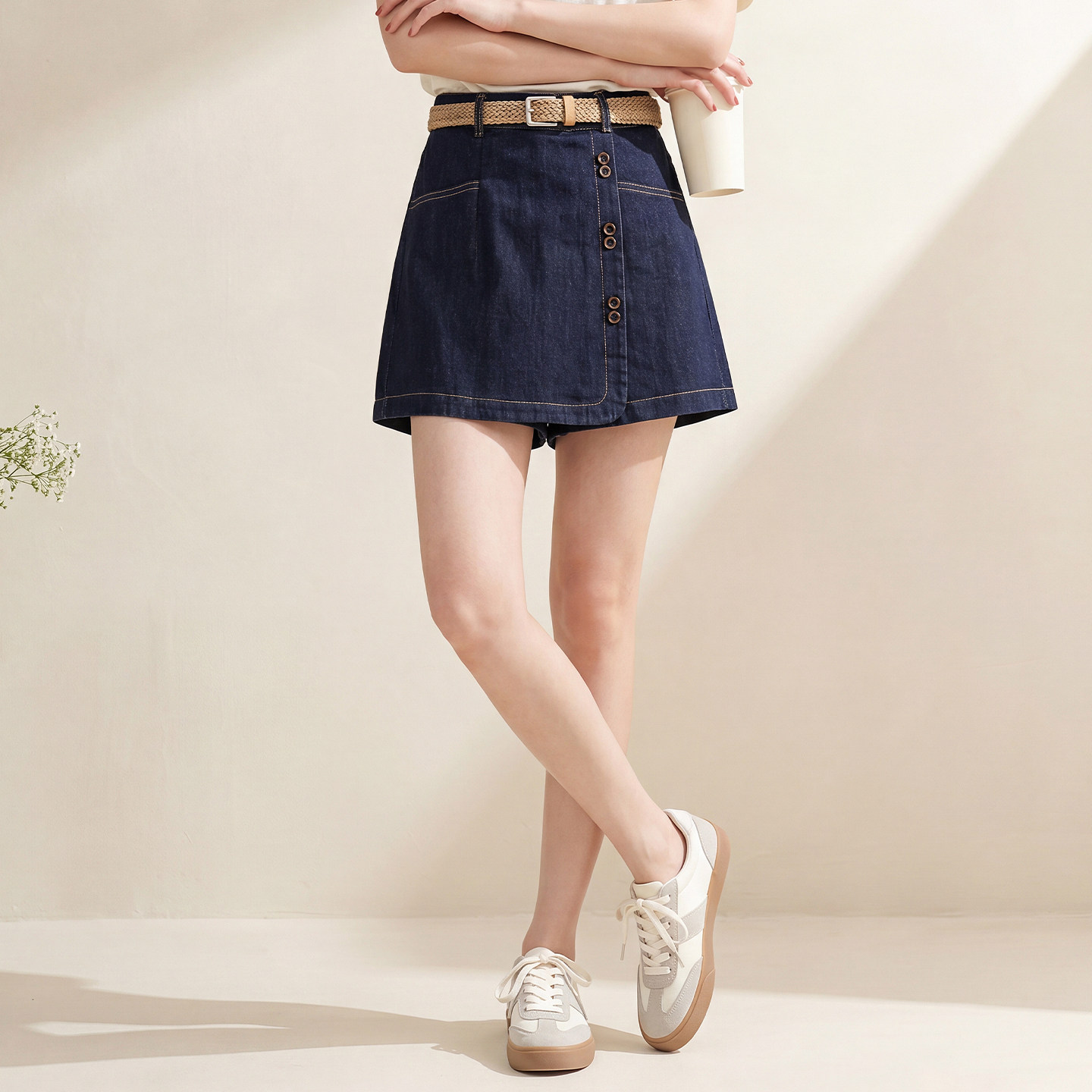 天丝牛仔半身裙短款裙裤女夏季2026新款配腰带后松紧高腰A字短裙图片