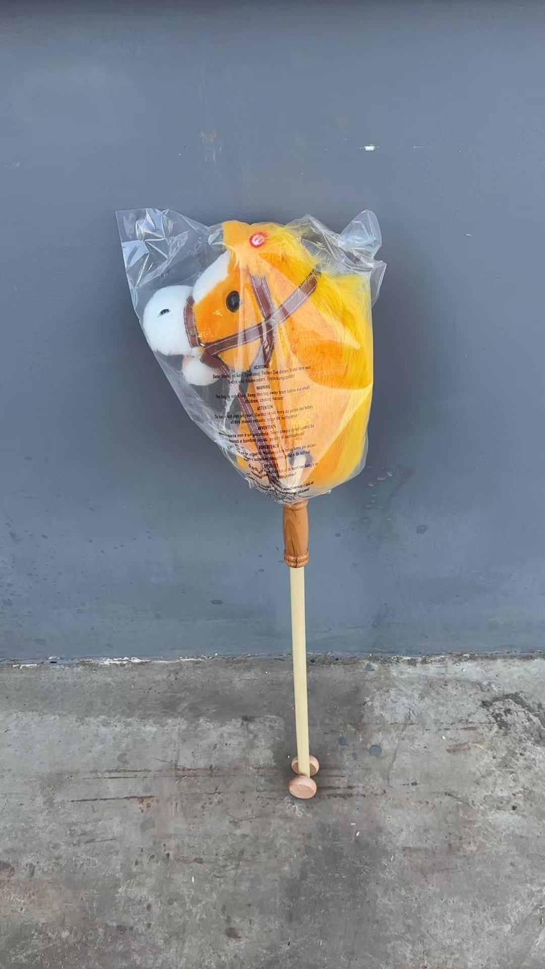 出口金色单马头棒儿童摇马木马毛绒玩具马头棍六一幼儿园道具音乐