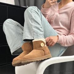 3352一粒扣雪地靴女桑坡经典款短筒低帮羊皮毛一体保暖加绒短靴