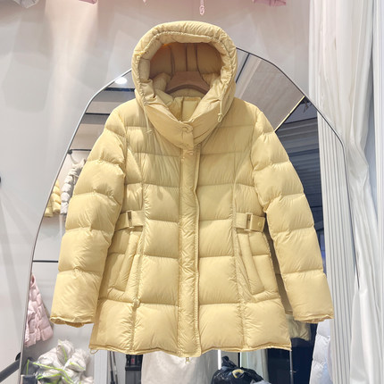 95新国标女秋冬新款泡芙加厚保暖修身显瘦羽绒服收腰韩版连帽冬装
