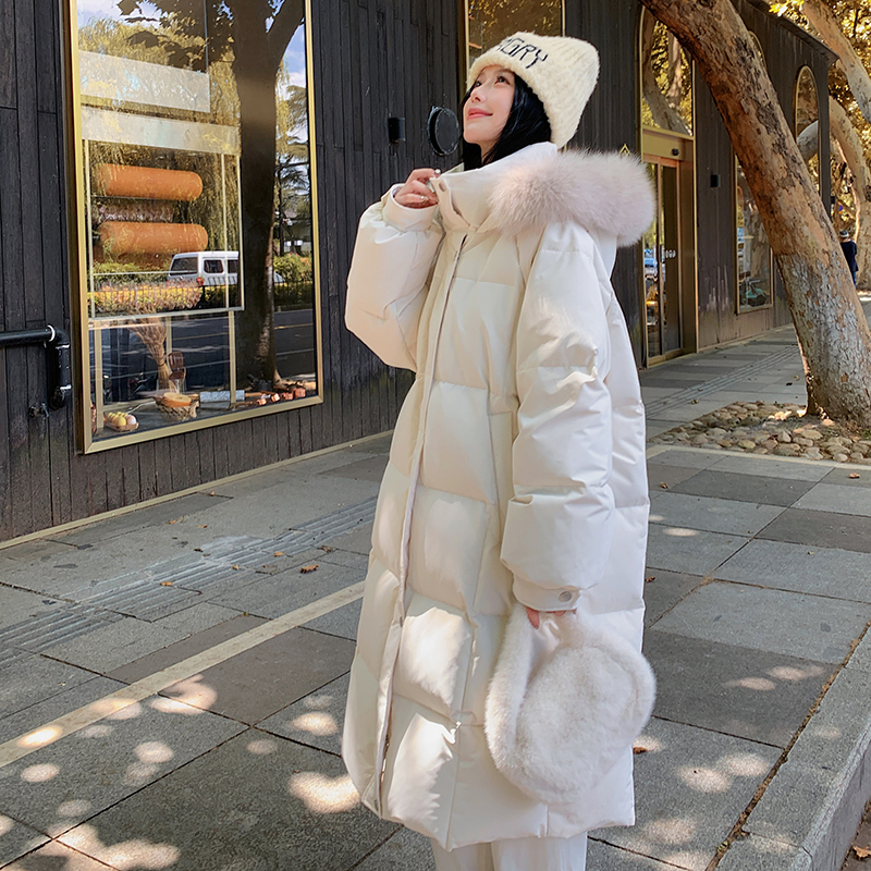 90绒白鸭绒白色羽绒服女2025新款