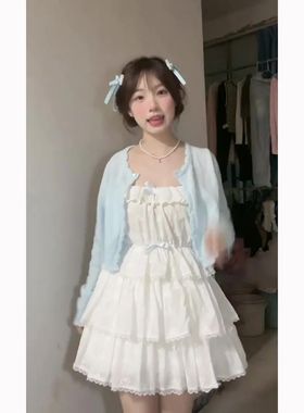 胖MM200斤特大码温柔风时尚套装女吊带连衣裙外搭蓝色开衫两件套