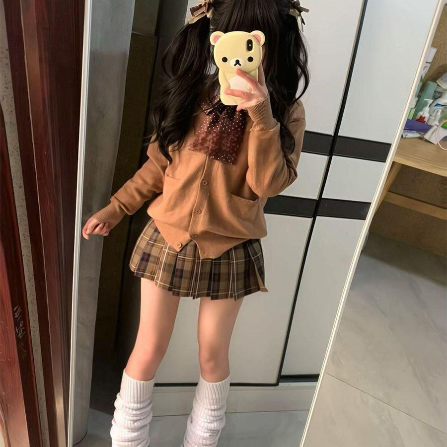 胖MM大码jk制服秋冬款学院风长袖衬衫叠穿棕色针织衫毛衣格裙套装