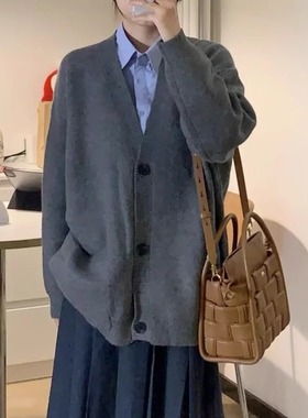 胖MM200斤特大码日系复古慵懒风针织开衫高级感灰色软糯毛衣外套