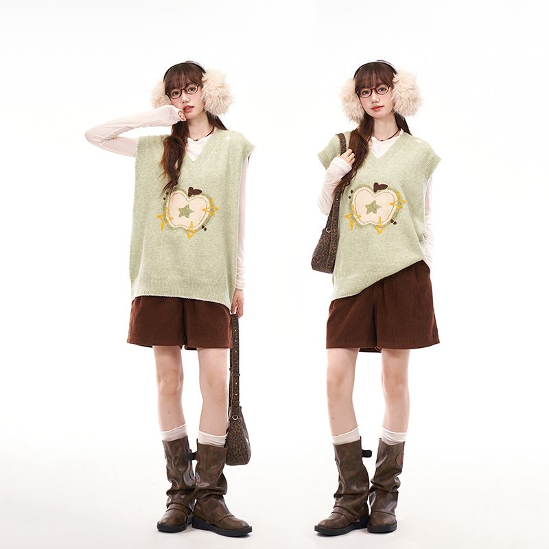 胖MM大码软糯甜美风苹果毛衣马甲秋冬慵懒风叠穿V领无袖针织上衣