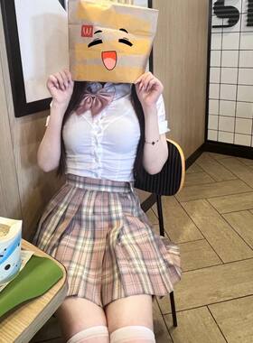 胖MM200斤特大码衬衫jk制服裙粉格套装校供感衬衣百褶裙两件套女