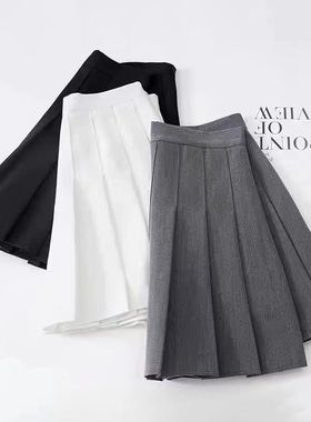 胖MM200斤特大码灰色百褶裙女半身裙秋季新款小个子高腰显瘦短裙