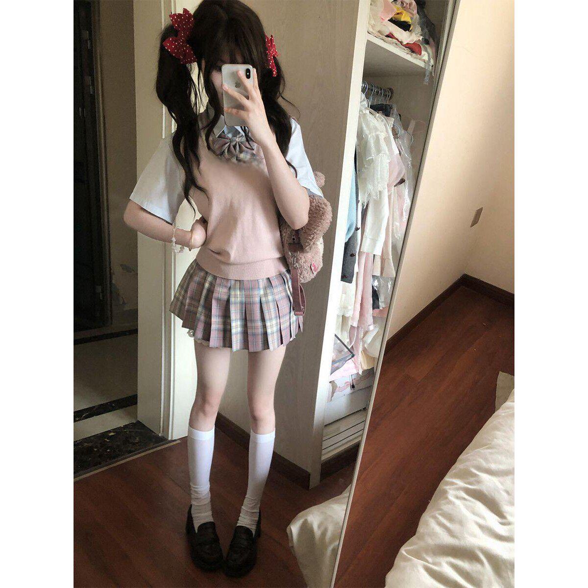胖MM大码樱奈春时短裙日系JK制服针织马甲上衣学院风叠穿甜美套装图片