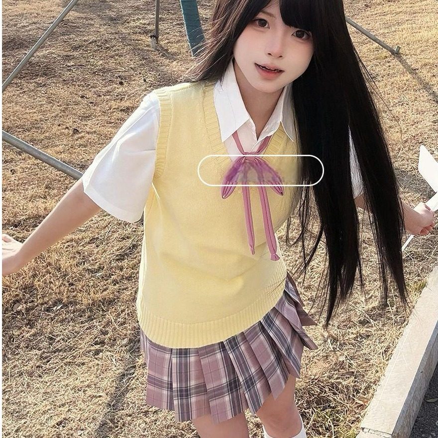 胖MM大码日系jk制服马甲背心学院风上衣纯色V领甜妹叠穿毛衣背心