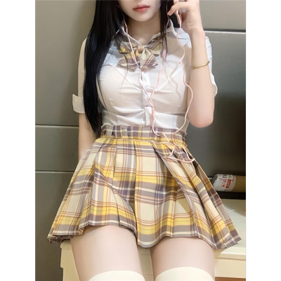 胖MM200斤特大码学院风jk裙纯欲辣妹短袖收腰衬衫格子百褶裙套装