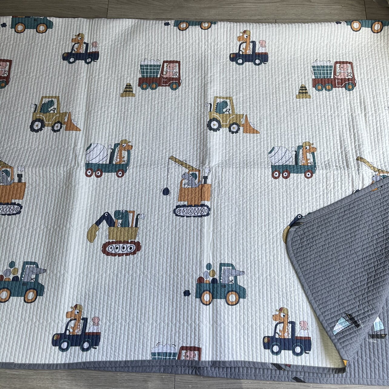 特价纯棉绗缝水洗卡通床单床垫床盖150&times;200