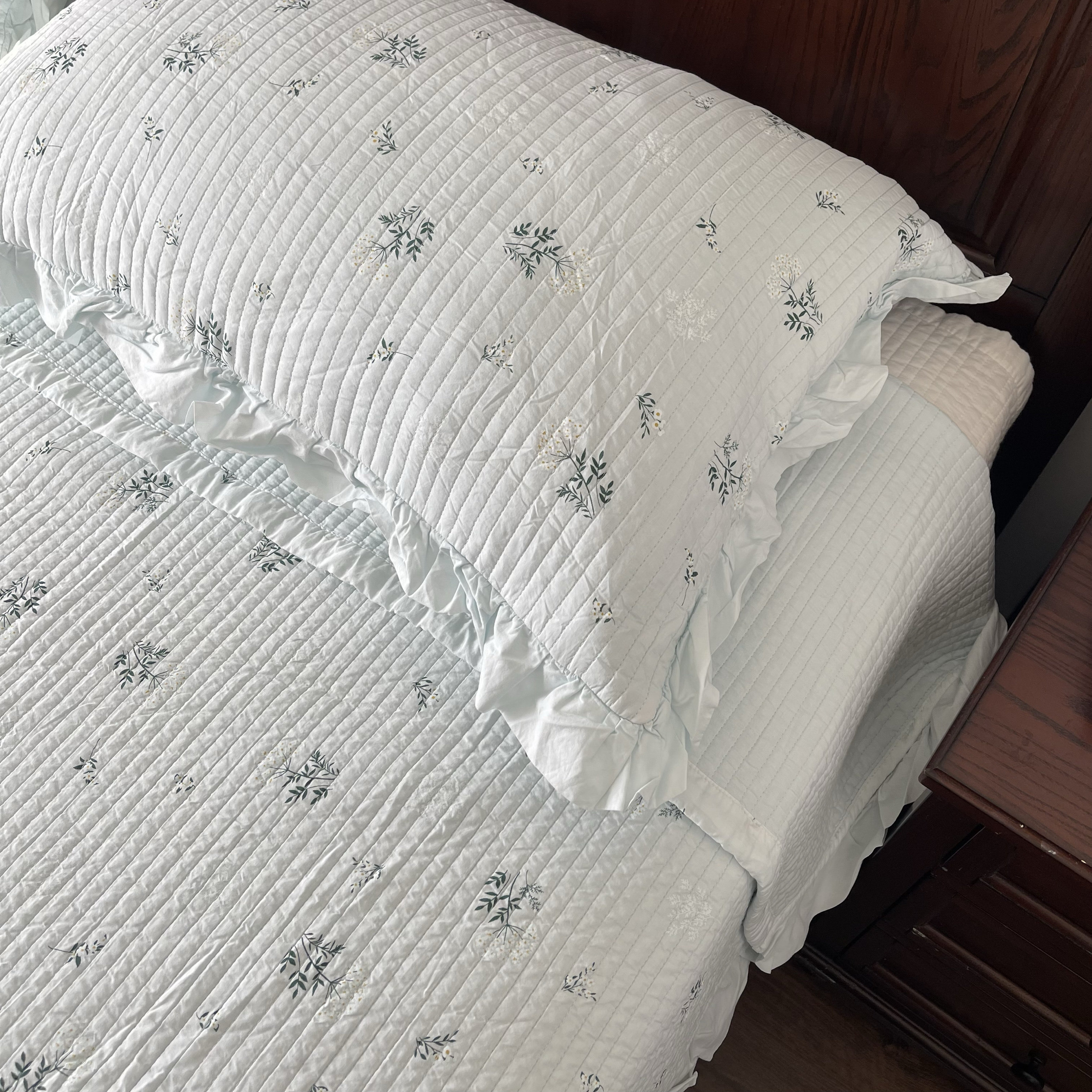 软糯丝滑纯棉小碎花绗缝双面床盖植物花卉床单可铺可盖