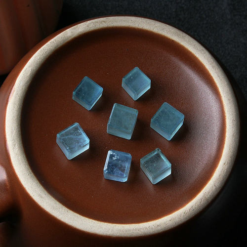 海蓝宝7mm小方糖单珠量多