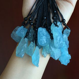 天然海蓝宝石原石吊坠随形不定型绿柱石挂坠原矿男士女生水晶蓝色