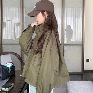 特价款～美式军绿色工装风衣外套女春秋2025新款冲锋衣夹克短款