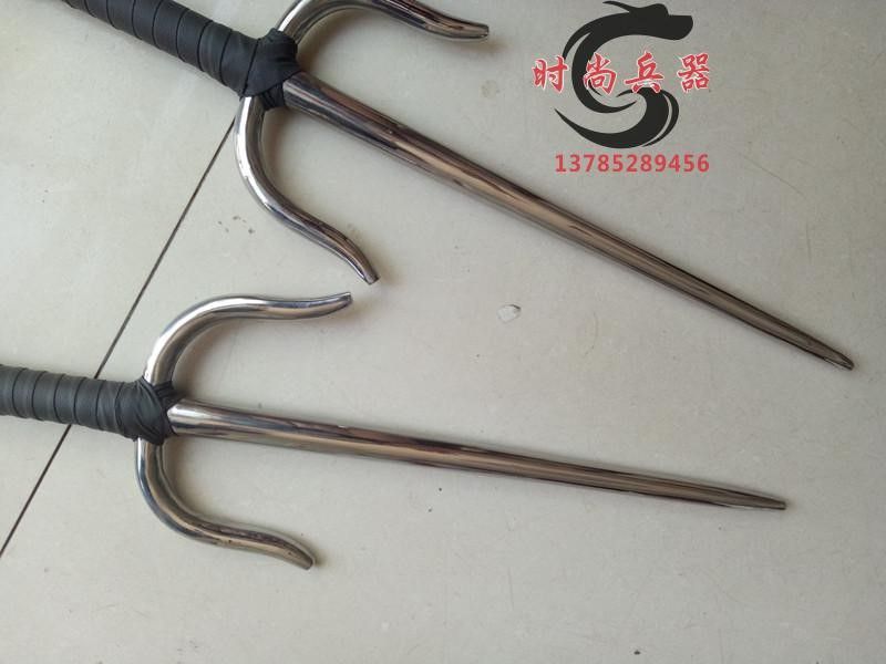 适用不锈钢武术铁尺浪人叉十手叉未钢叉双叉空手道短