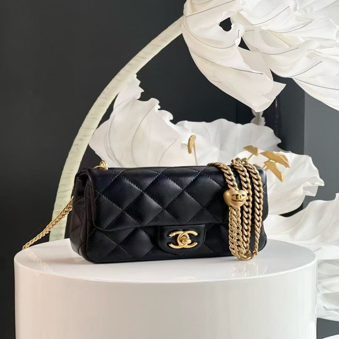 香奈儿Chanel 25c mini cf黑金羊皮爱心扣金球方胖子内胆包