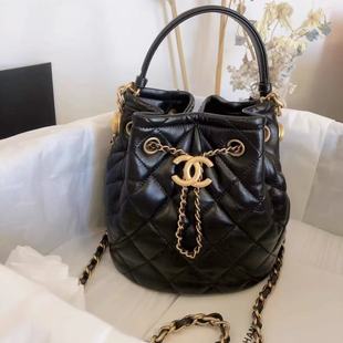 99新香奈兒CHANEL金幣黑金水桶單肩手提斜挎包