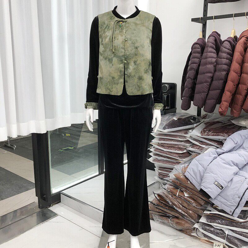 希曼琳A9901 国风马甲金丝绒套裤女2026春季新款洋气妈妈三件套装