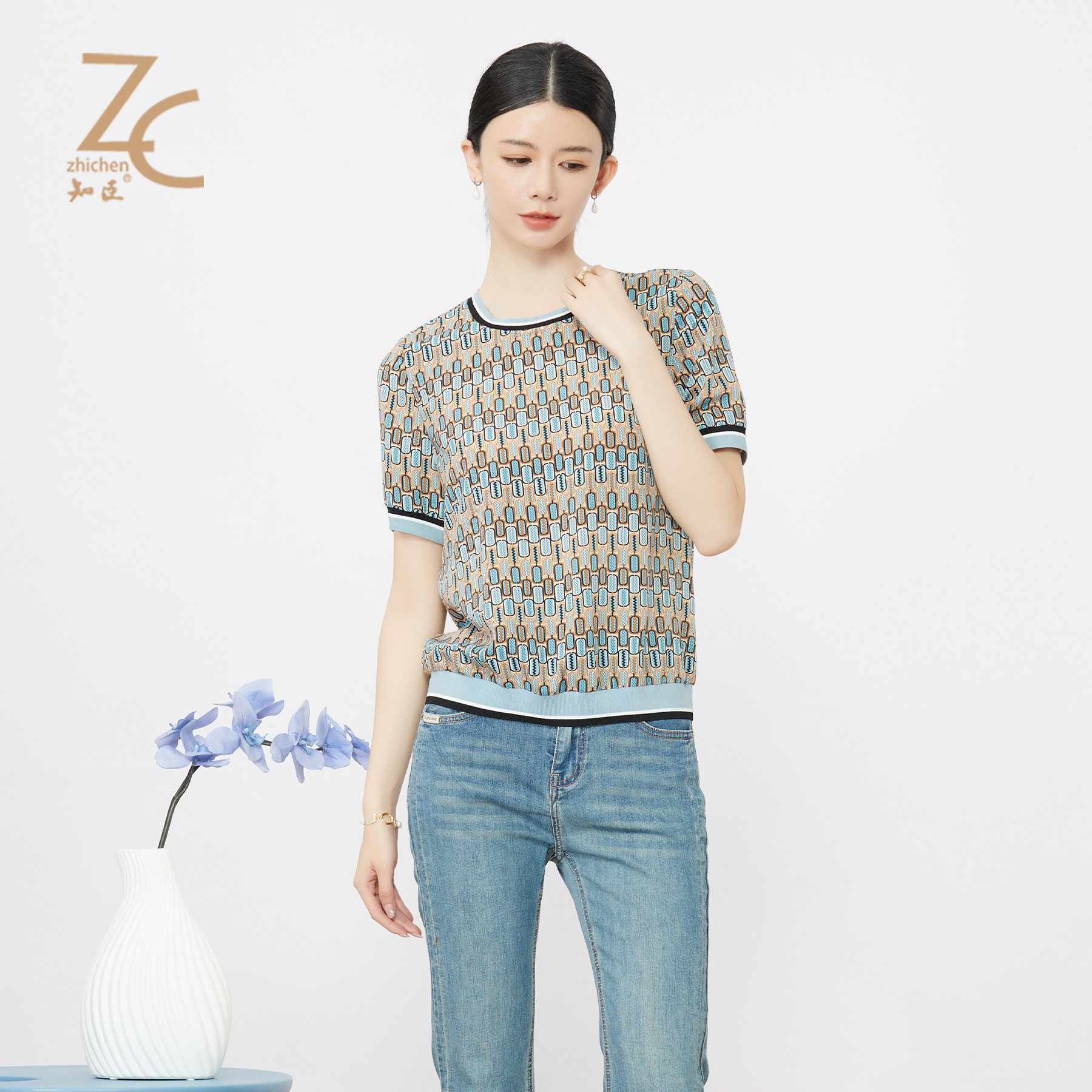 知臣夏季新品 简约圆领方格装饰短袖上衣女 10242193