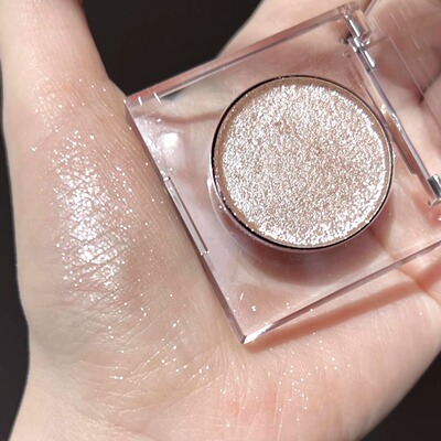 张小斐同款~闪闪银河 不愧是牛郎！UrbanDecay衰败城市ud新版牛郎