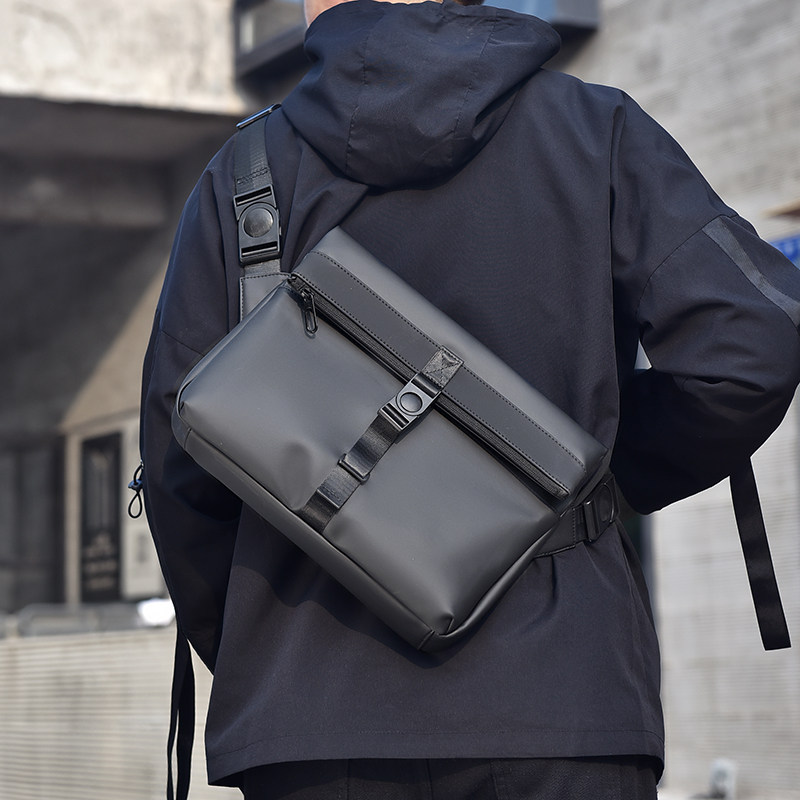 斜挎包男休闲机能男士包包多功能背包通勤潮牌胸包单肩骑行邮差包,箱包皮具/热销女包/男包,男士包袋,淘宝优惠券,粉丝福利购,淘宝优惠卷