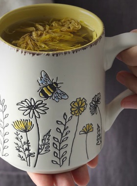 创意黄色蜜蜂采蜜陶瓷马克杯子耐热杯子蜜蜂早餐牛奶茶水杯咖啡杯