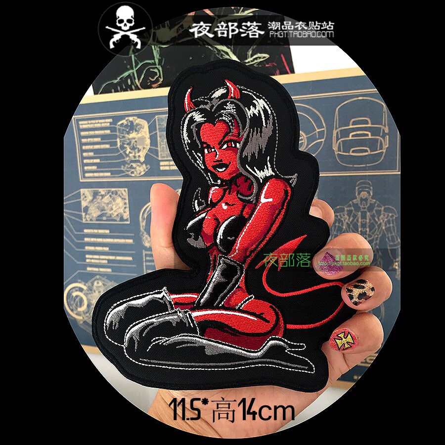 恶魔美女黑暗系徽胸章diy牛仔缝