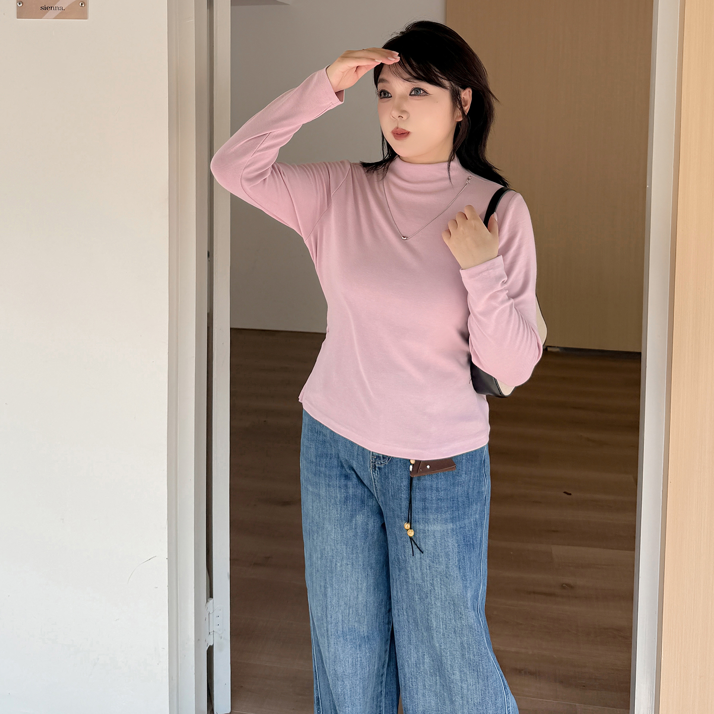 小波家2025秋季胖mm百搭半高领打底衫女修身内搭针织衫