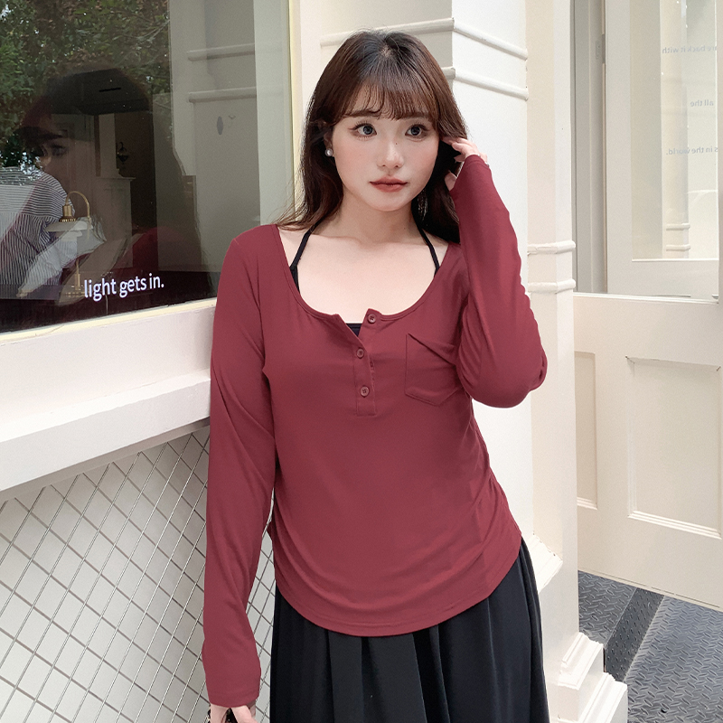 小波家2025秋季胖mm红色打底衫显瘦气质挂脖吊带连衣裙